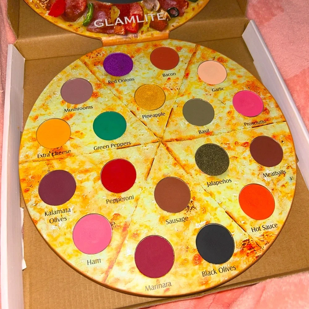 🍕Glamlite Pizza Palette🍕 - Picture 1 of 5